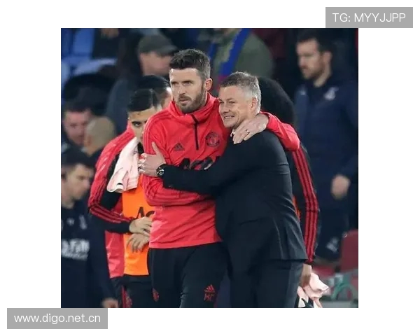 威尔科克斯贝拉达请爵爷喝咖啡力挺卡里克核心计划曼联重建教练未来